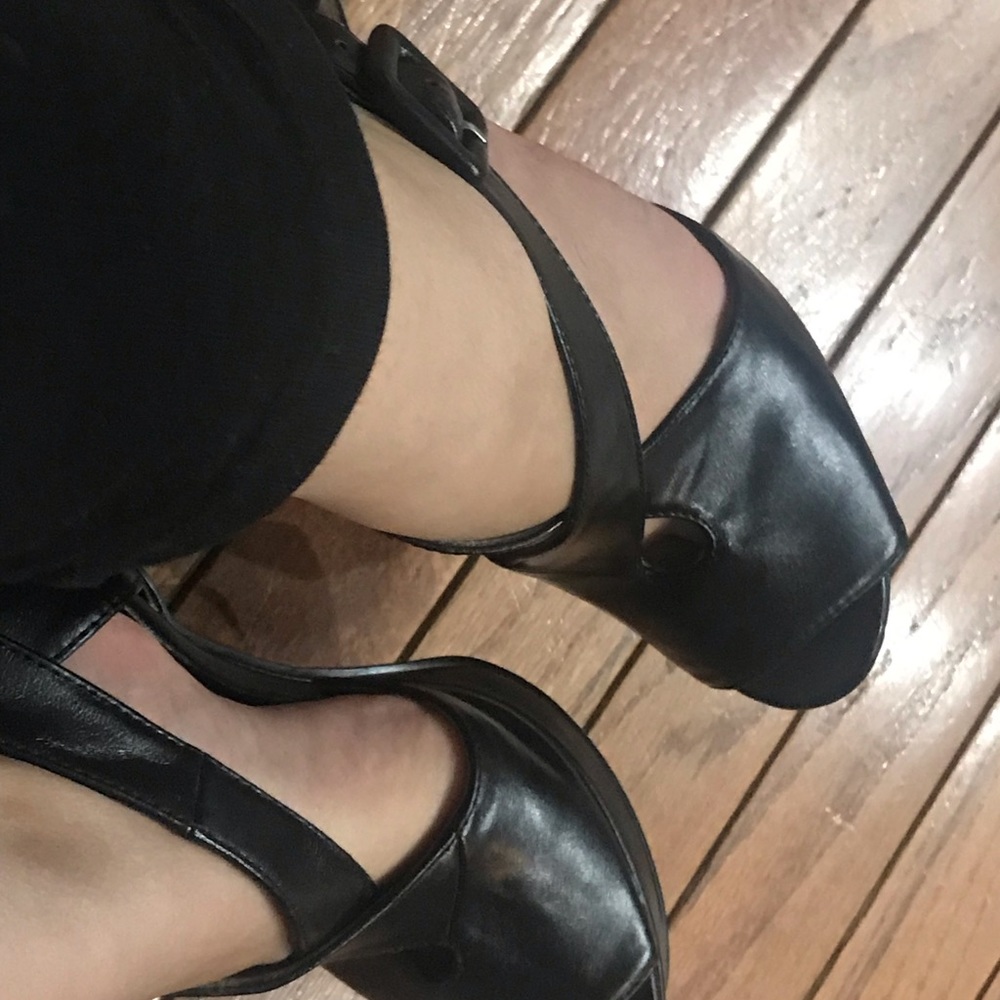 Nine West 5.5 heels